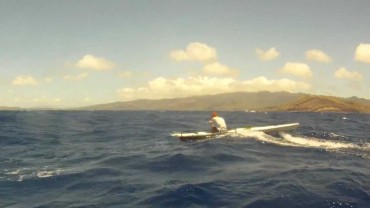 Beautiful OC1 Surfing at Molokai